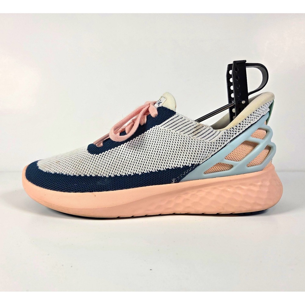 Kizik Athens Bahama Size 7.5 Hands Free Knit Lace Up Sneaker Pink White